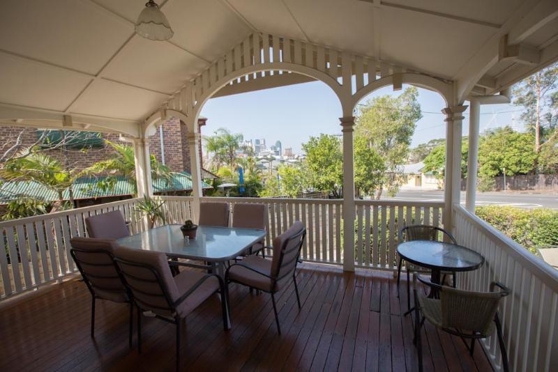Minto Colonial Accommodation Fortitude Valley Eksteriør billede